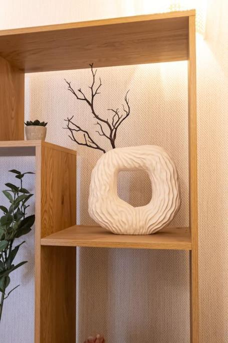 Elegance: A Symphony Of High-end Decor Apartamento Londres