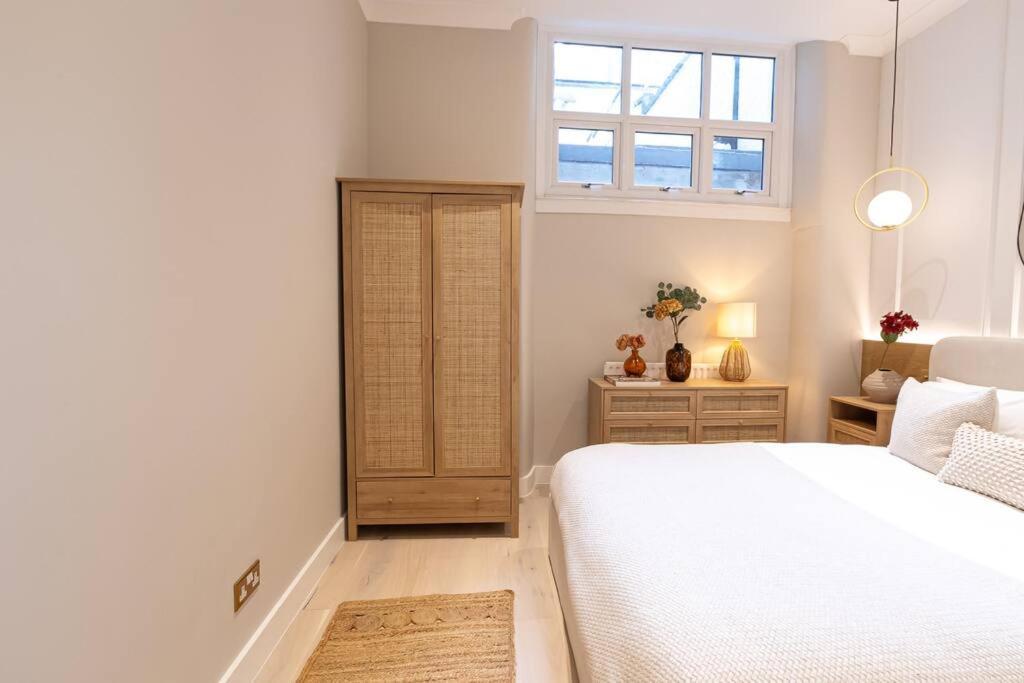 Elegance: A Symphony Of High-end Decor * Londres