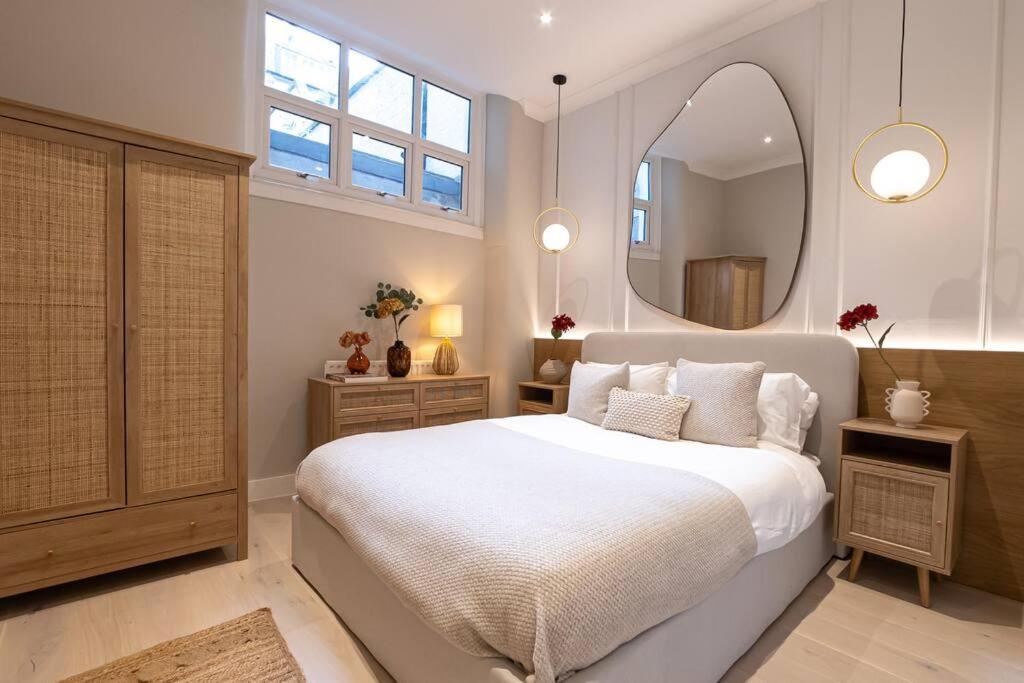 Elegance: A Symphony Of High-end Decor * Londres